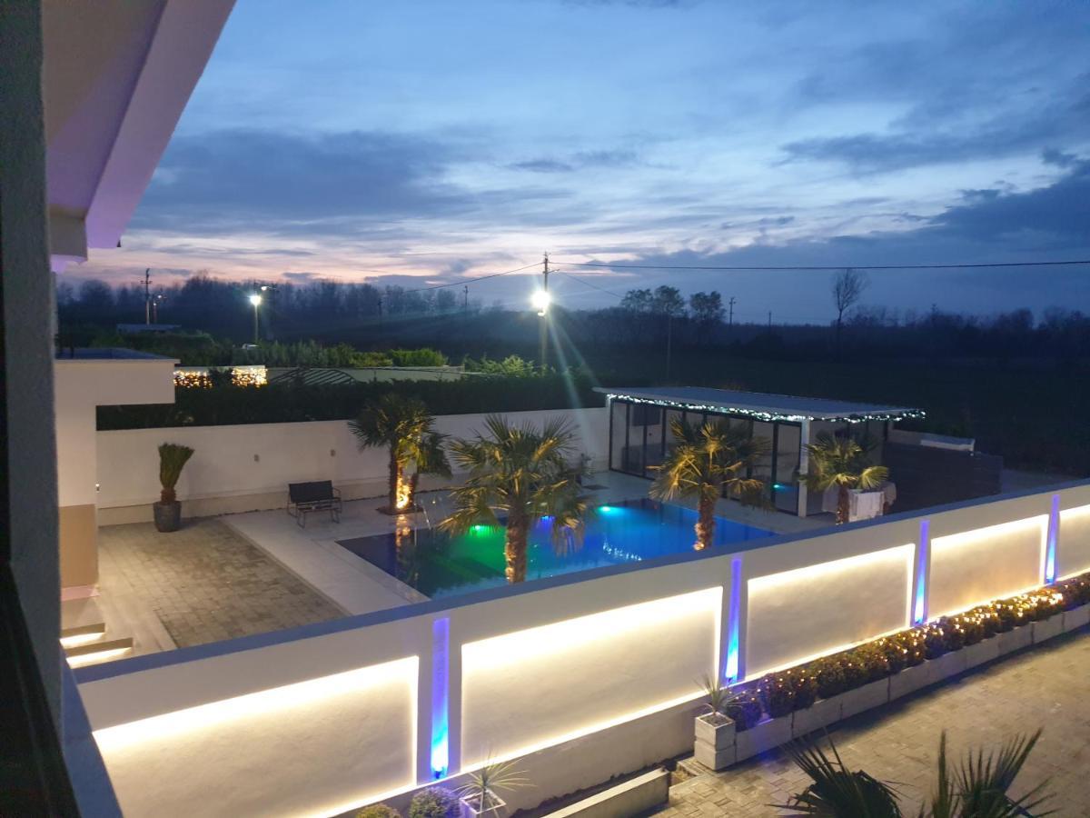 Lt Luxury Villa Rrushkull  Exteriér fotografie